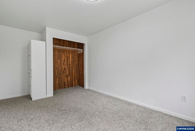 38325 Scravel Hill Rd NE, Albany, OR 97322