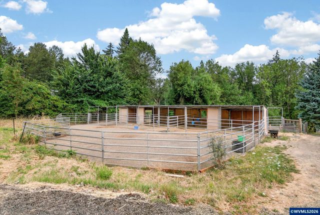 38325 Scravel Hill Rd NE, Albany, OR 97322