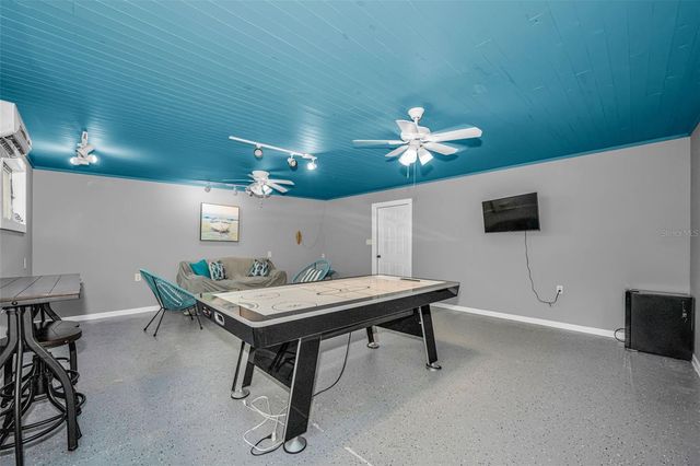 525 BAY STREET, Dunedin, FL 34698