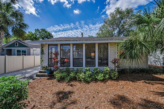 525 BAY STREET, Dunedin, FL 34698