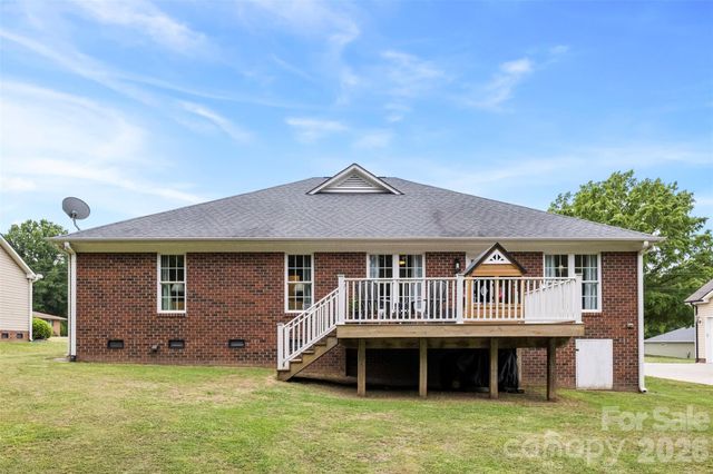 505 Allen Drive NW, Concord, NC 28027