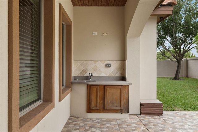 3507 Danubio Drive, Edinburg, TX 78539
