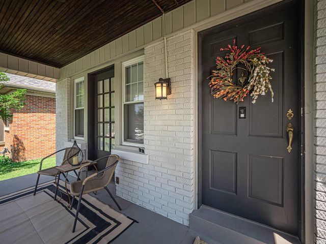 1816 Bayard Park Drive, Evansville, IN 47714
