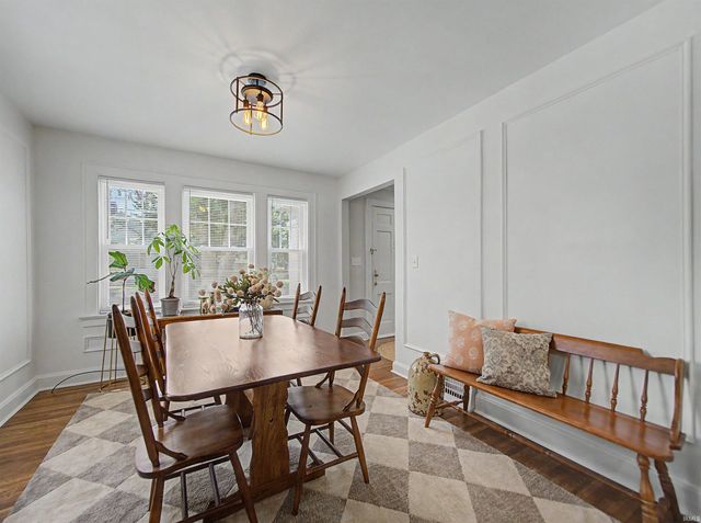1816 Bayard Park Drive, Evansville, IN 47714