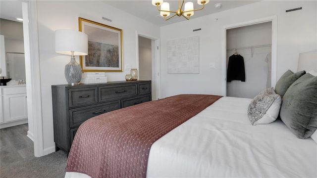 8201 Alexander Ct, Upper Macungie Twp, PA 18031