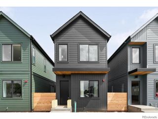 875 Harvest Moon Dr, Longmont, CO 80501