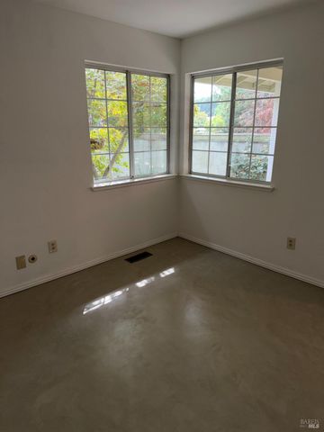 9784 dawn Way, Windsor, CA 95492