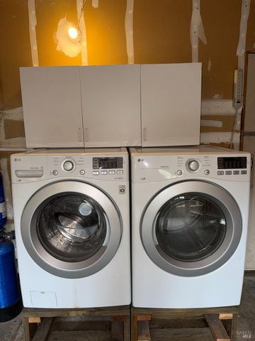 9784 dawn Way, Windsor, CA 95492