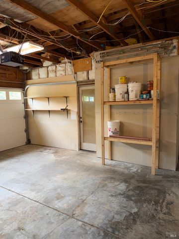 9784 dawn Way, Windsor, CA 95492