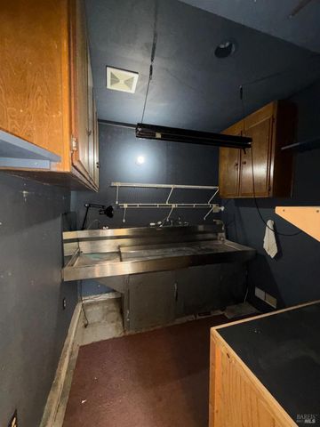 9784 dawn Way, Windsor, CA 95492