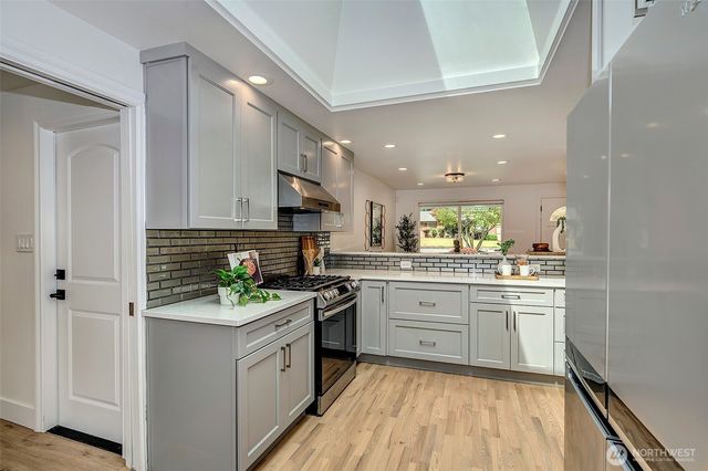 7106 139th Place NE, Redmond, WA 98052