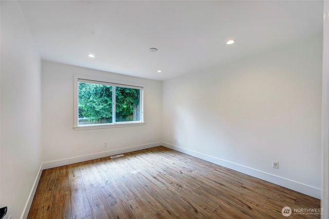 7106 139th Place NE, Redmond, WA 98052