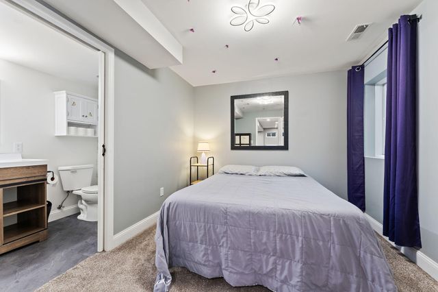 49 Steinbeck Drive, Valparaiso, IN 46383