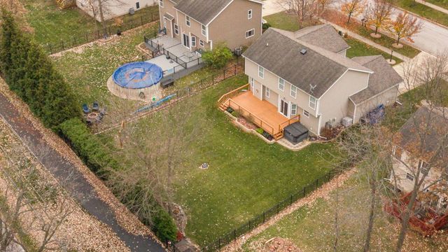 49 Steinbeck Drive, Valparaiso, IN 46383