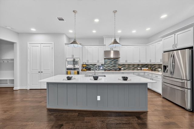 6209 Smithwick Drive, Mckinney, TX 75070