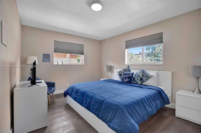 1773 SW 28th Way, Fort Lauderdale, FL 33312