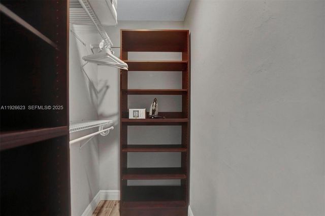 1773 SW 28th Way, Fort Lauderdale, FL 33312