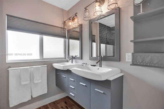 1773 SW 28th Way, Fort Lauderdale, FL 33312