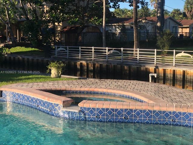 1773 SW 28th Way, Fort Lauderdale, FL 33312