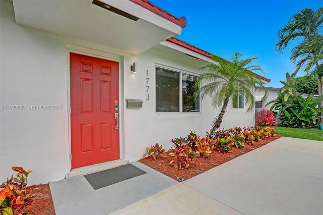 1773 SW 28th Way, Fort Lauderdale, FL 33312