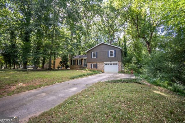 210 Tall Tree Road, Athens, GA 30606
