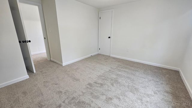 6925 Pin Oak Drive, North College Hill, OH 45239