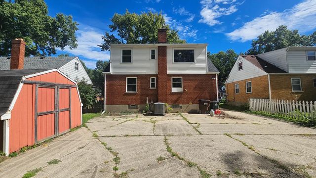 6925 Pin Oak Drive, North College Hill, OH 45239