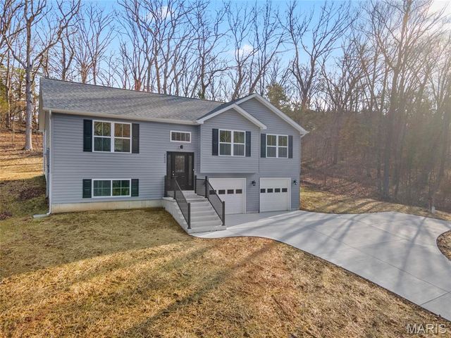 6650 Shenandoah Drive, Dittmer, MO 63023