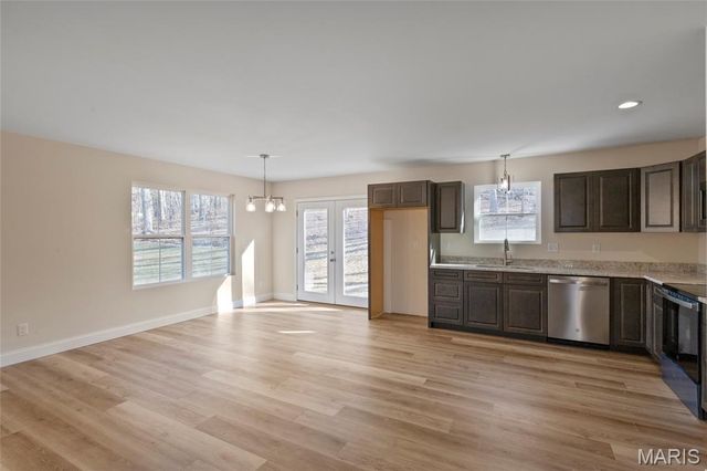 6650 Shenandoah Drive, Dittmer, MO 63023