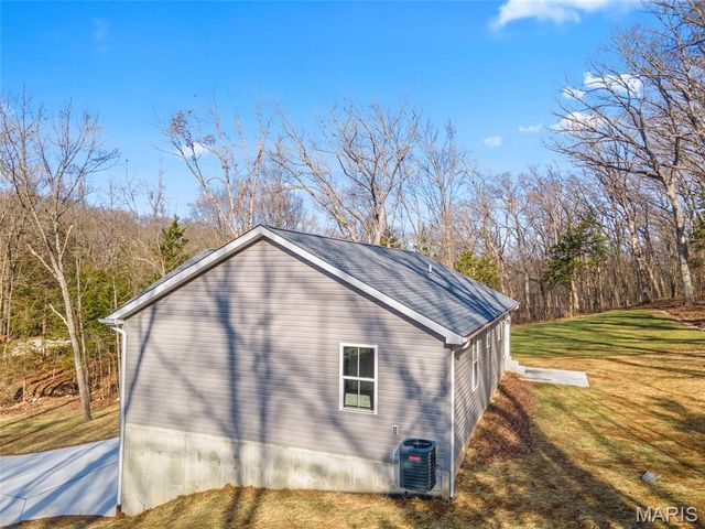 6650 Shenandoah Drive, Dittmer, MO 63023