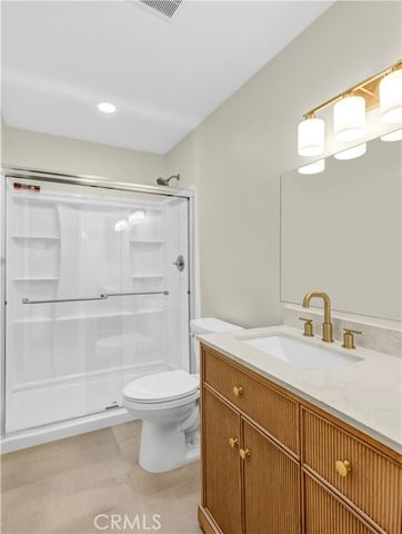 73 S Michigan Avenue, Pasadena, CA 91106