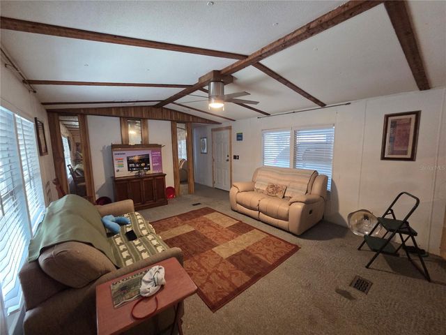 8956 SE 143RD LANE, Summerfield, FL 34491