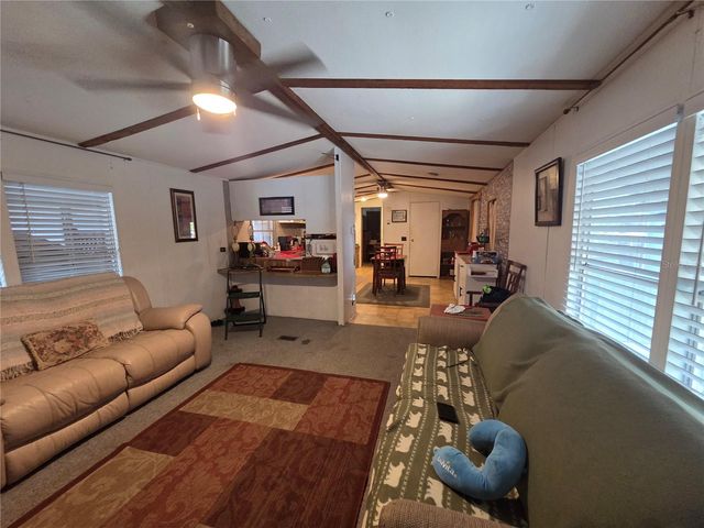 8956 SE 143RD LANE, Summerfield, FL 34491