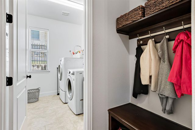 106 Maxwell WAY 33, Austin, TX 78738