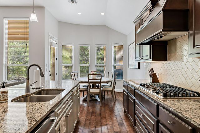 106 Maxwell WAY 33, Austin, TX 78738