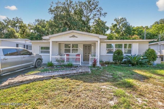 1860 EMBASSY Drive, Jacksonville, FL 32207