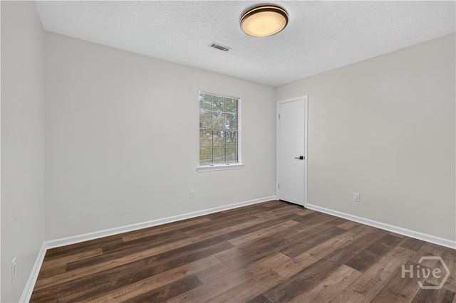 1390 Forest Lake Drive, Hinesville, GA 31313