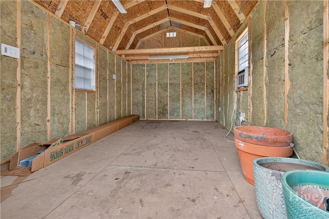 1390 Forest Lake Drive, Hinesville, GA 31313