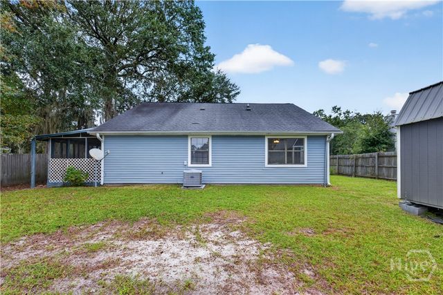 1390 Forest Lake Drive, Hinesville, GA 31313