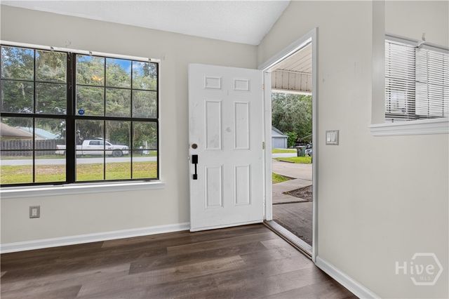 1390 Forest Lake Drive, Hinesville, GA 31313