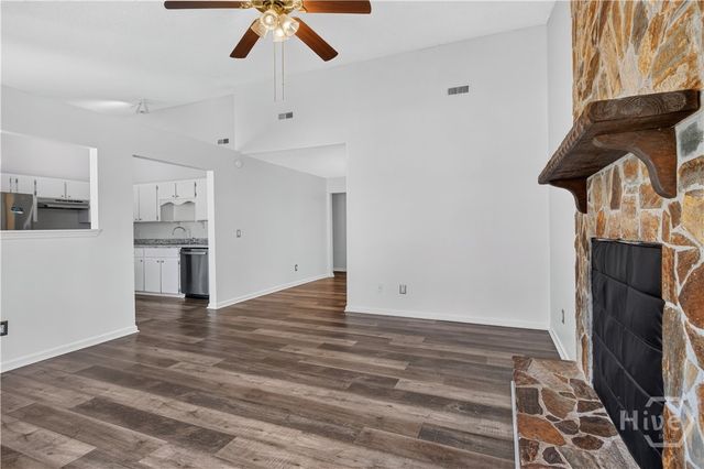 1390 Forest Lake Drive, Hinesville, GA 31313