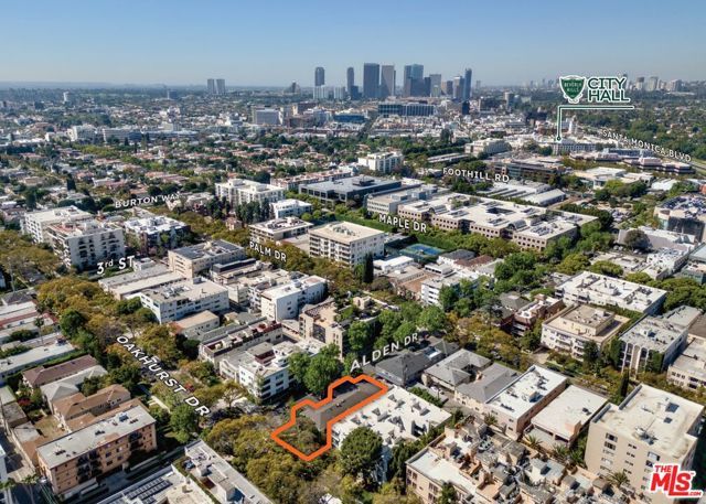 401 N Oakhurst Drive, Beverly Hills, CA 90210