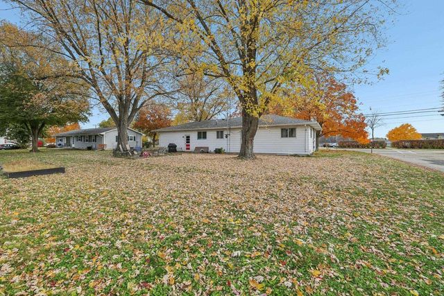 909 Mulberry Street, Lake Mills, WI 53551