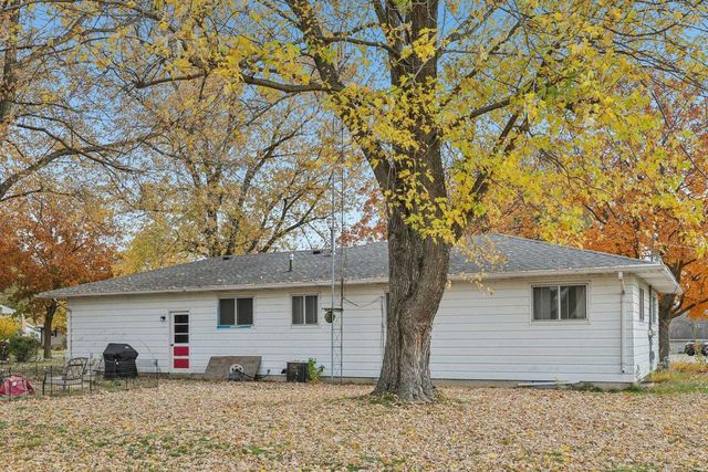 909 Mulberry Street, Lake Mills, WI 53551