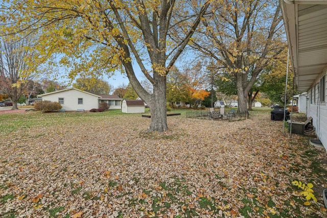 909 Mulberry Street, Lake Mills, WI 53551