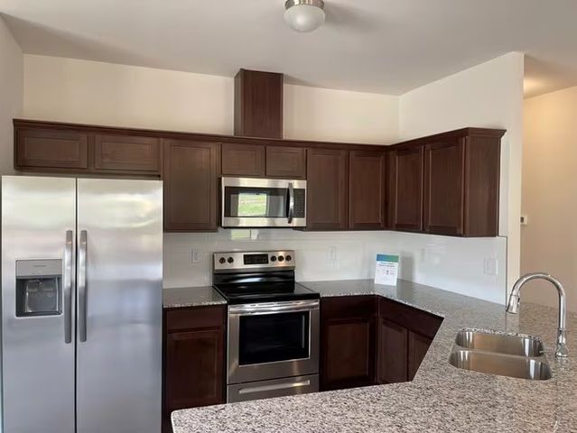 2995 W Azurite Street, Fayetteville, AR 72704