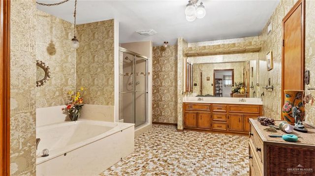 3701 S Sugar Road, Pharr, TX 78577