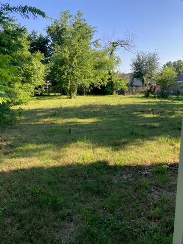 1016 Apache Street, Houston, TX 77022