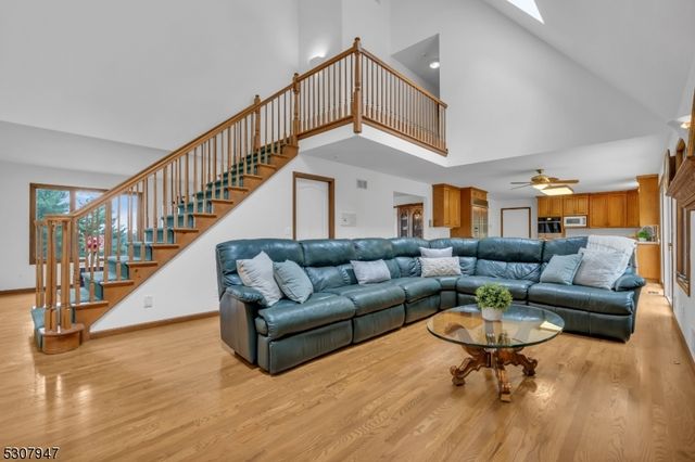 2051 Washington Valley Rd, Bridgewater Twp., NJ 08836