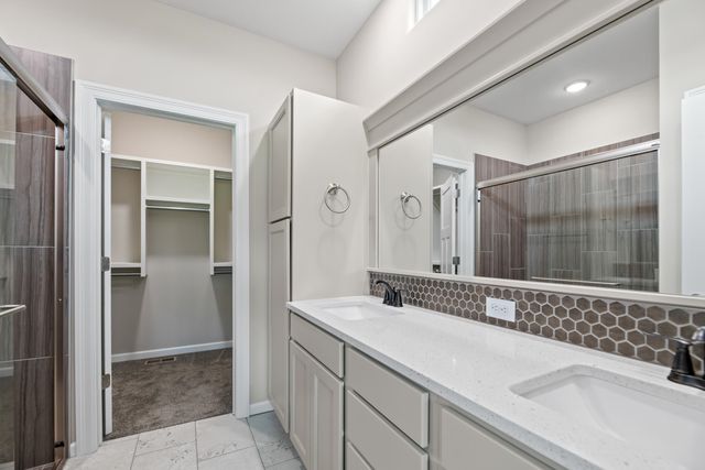 10498 W Wilkinson St, Maize, KS 67101